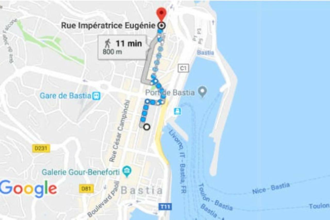 Climatisé à 300m Du Port. Refait à Neuf. Bastia (Corsica)